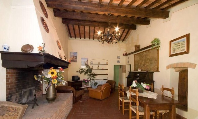 Capannoli Apartment | Holiday apartment Capannoli for 1 - 10 persons with 3 bedrooms - Row house