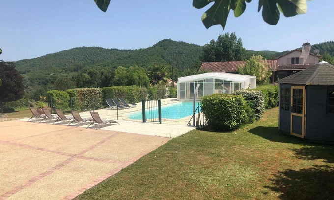 Saint-Gery Apartment | Holiday apartment Conduché for 1 - 10 persons with 4 bedrooms - Row house