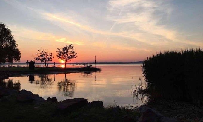 Balatonbereny Apartment | Holiday apartment with outdoor pool and balcony