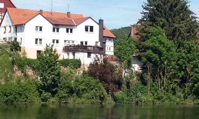Nieder-Werbe Apartment | Holiday apartment in Surrterein for couples or singles with a private terrace