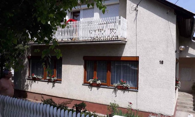 Siofok Apartment | Holiday apartment in the nature
