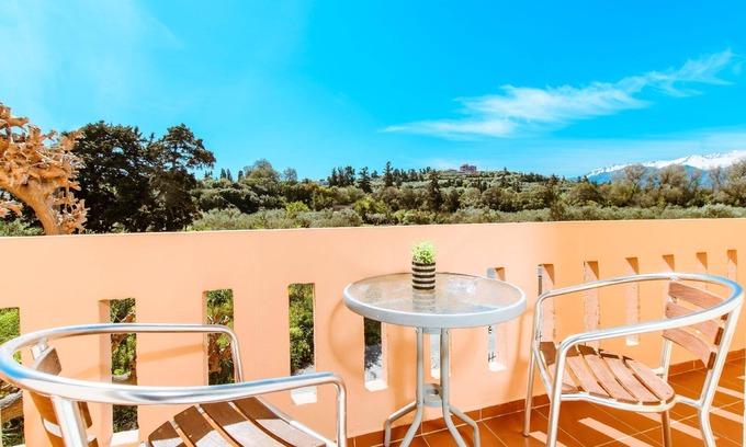 Kalyves Apartment | Holiday apartment Kalami for 1 - 2 persons - Row house