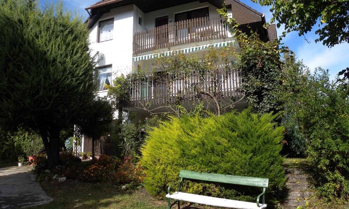 Fonyod Apartment | Holiday apartment only 200 m from the beach