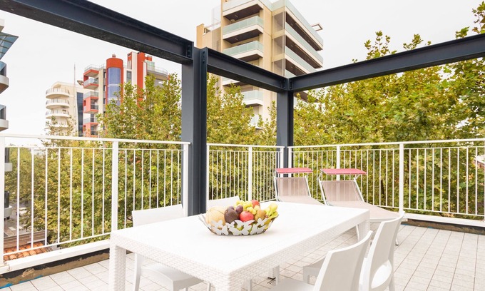 Lignano Sabbiadoro Apartment | Holiday apartment Only 300 metres to the sea