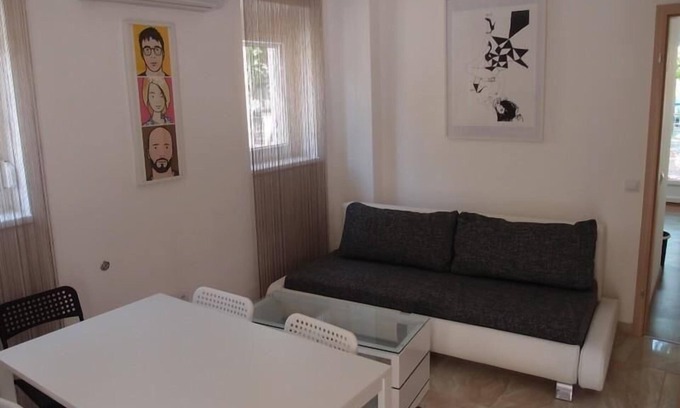 Siofok Aranypart Apartment | Holiday apartment Siófok for 2 - 8 persons with 3 bedrooms - Holiday apartment