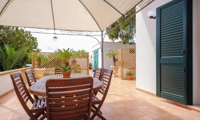 Taviano Apartment | Holiday Apartment 'Villetta del Salento 1' with Garden & A/C