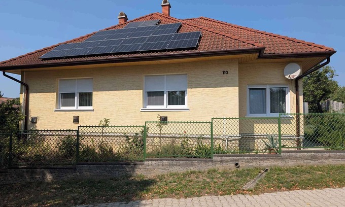 Zamardi Apartment | Holiday apartment with barbecue and air conditioning