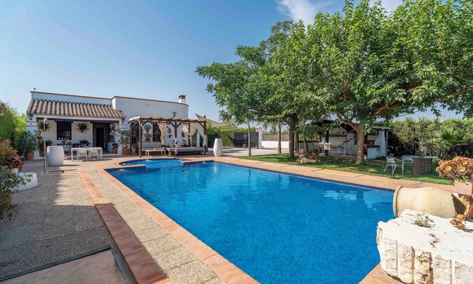 Marchena Cottage | Holiday Home Carula