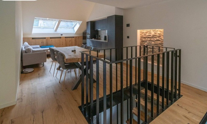 La Roche-en-Ardenne House | Holiday Home in La Roche with Castle Views