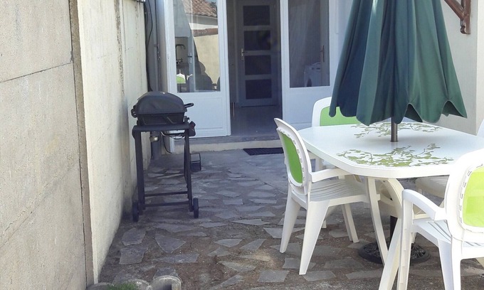 Meschers-sur-Gironde House | Holiday home for 4 people in Meschers/Gironde