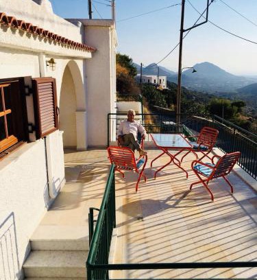 Naxos House | Holiday Home Andrielos