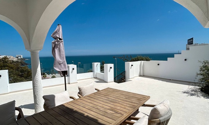 Benalmadena Costa House | Holiday Home 'Casa Alicia' Near the beach with Heated pool