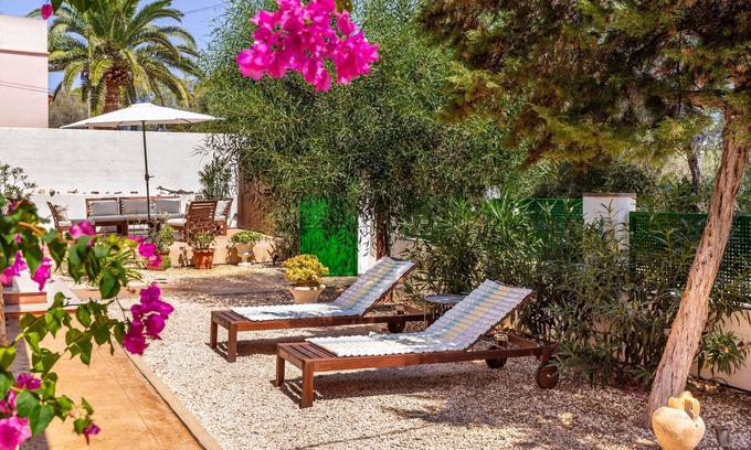 Santanyi House | Holiday Home 'Casa Can Picarola' with Private Terrace, Wi-Fi and Air Conditioning