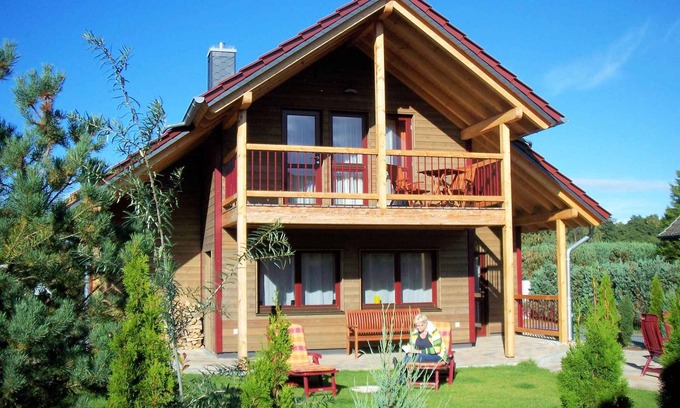 Zempin House | Holiday home comfortable with infrared cabin and garden