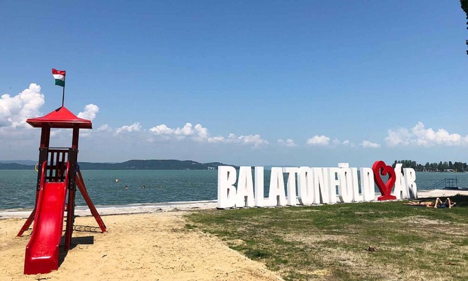 Balatonfoldvar House | Holiday home for families with WiFi and a quiet location
