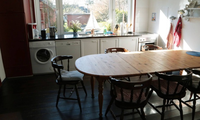 Tating House | Holiday home for up to 8 people with a garden in front of Sankt Peter Ording