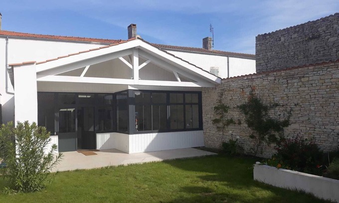 La Bree-les-Bains House | Holiday home La Brée les Bains for 11 people