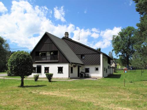 Jivka House | Holiday Home Hodkovice by Interhome