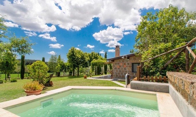 Vetralla House | Holiday Home Il Casaletto by Interhome