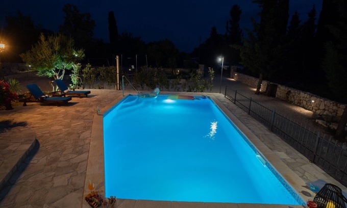 Herzegovina-Neretva Canton House | Holiday home Ilir- 3 bedroom house with private pool