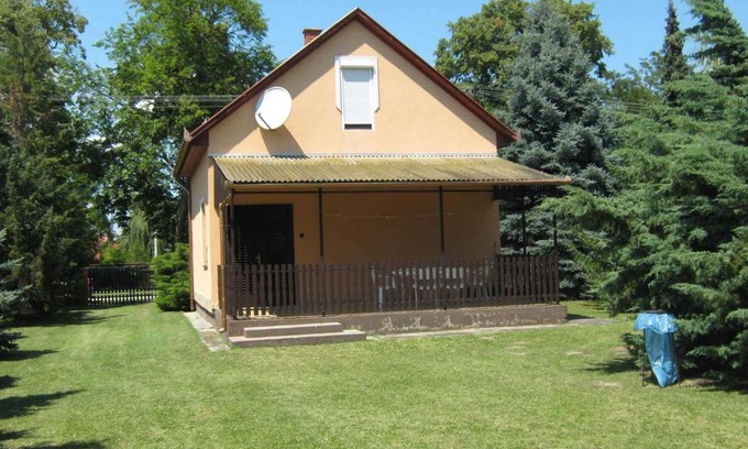Balatonfenyves House | Holiday home in Balatonfenyves 18373