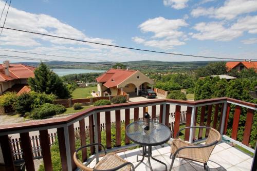 Balatonfuzfo House | Holiday home in Balatonfuzfo 35646