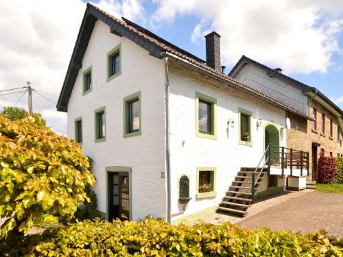 Buetgenbach House | Holiday home in Butgenbach near the Lake