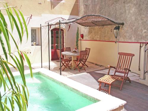 Cazouls-d'Herault House | Holiday Home in Cazouls with Pool and Terrace
