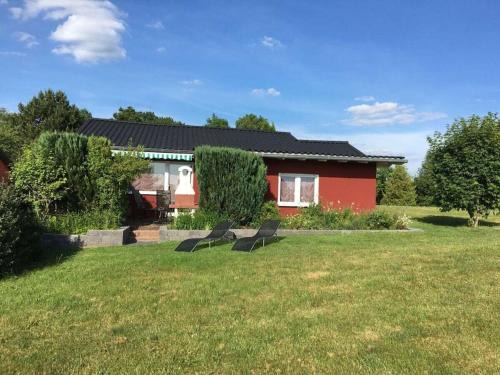Daun House | Holiday home in Daun with swimming pool