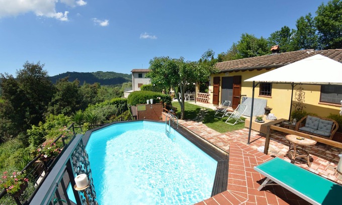 Nocchi House | Holiday Home in Pescaglia near Tuscan Beaches