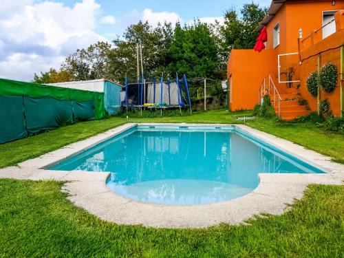 Vigo House | Holiday Home in Redondela with Sea Views