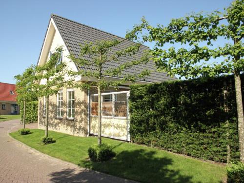 Schoorl House | Holiday Home in Schoorl near Sandy Beaches