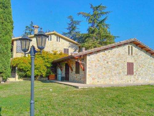 Casenuove House | Holiday Home La Mora by Interhome