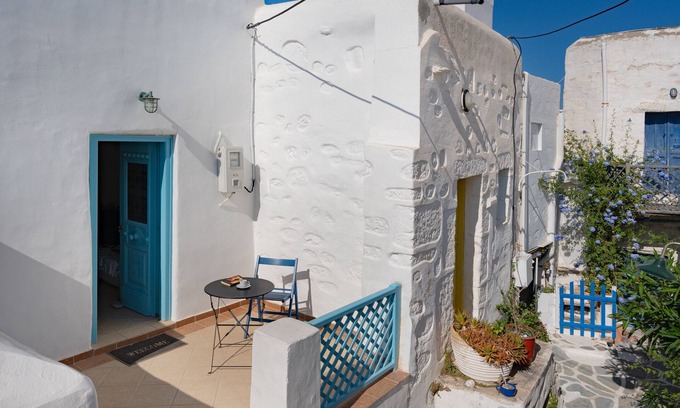 Astypalaia House | Holiday Home 'Karai Traditional House' with Shared Terrace and Balcony