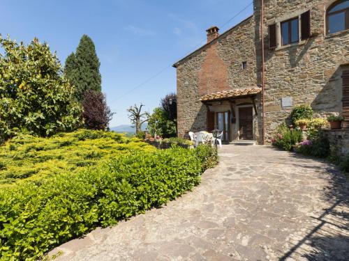 Pieve a Maiano House | Holiday Home La Casina by Interhome