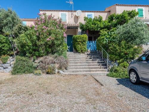 Saint-Pierre-la-Mer House | Holiday Home Les Sentolines by Interhome