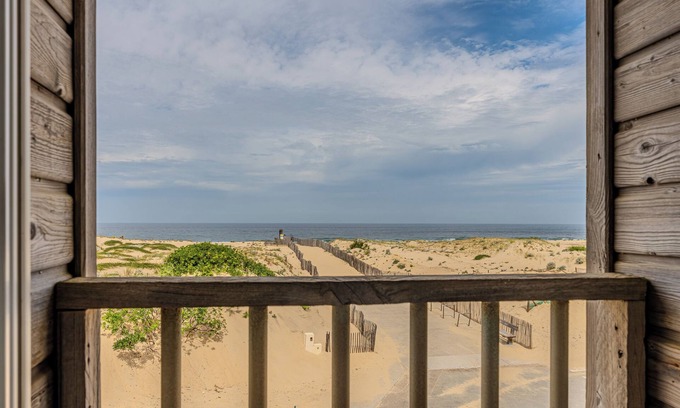 Mimizan House | Holiday Home 'Maison Bord De L'Océan 3 Étoiles' with Sea View and Air Conditioning