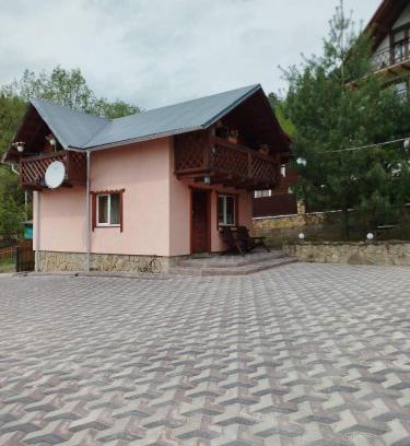 Yaremche House | Holiday Home Melodiya Karpat