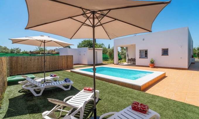 Marchena Cottage | Holiday Home Olivera