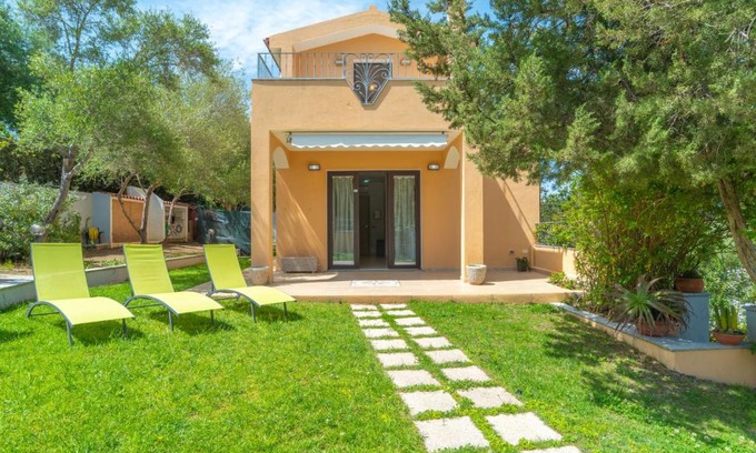 Pittulongu House | Holiday Home Pellicano by Interhome