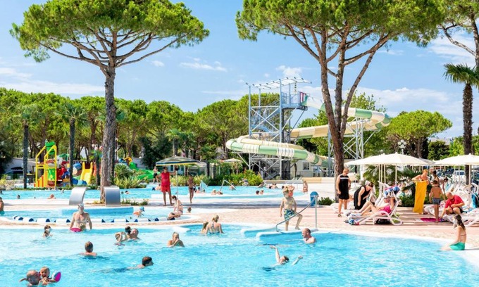 Mazzorno Sinistro House | Holiday Home Residence Village-2 by Interhome
