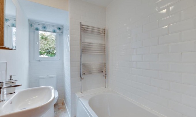 Shaldon House | Holiday Home Starco by Interhome