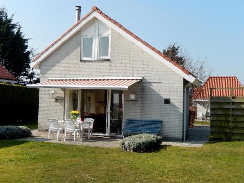 Municipality of Noordwijk Resort | Holiday Home Stern Comfort-1 by Interhome
