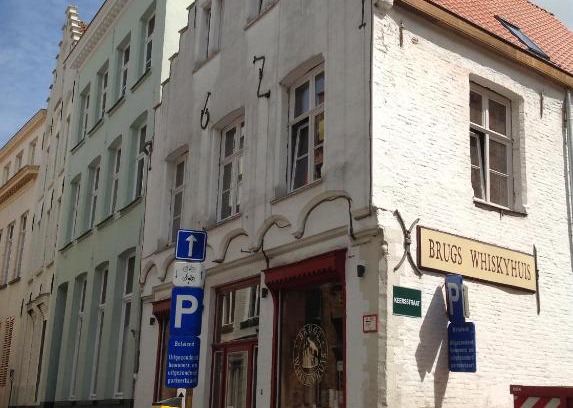 Historical Center Bruges Apartment | Holiday Home t' Keerske