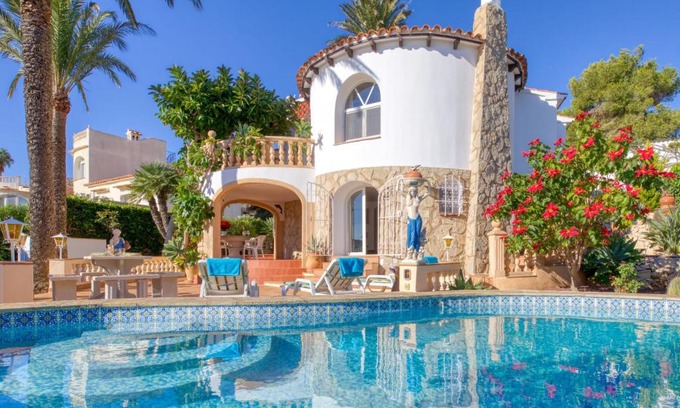 Cap de la Nau House | Holiday Home Uschi by Interhome