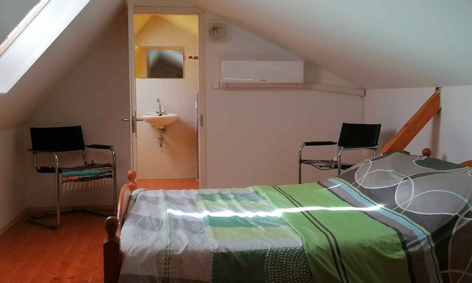 Balatonbereny House | Holiday home with washing machine and dish washer