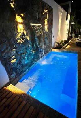 Banos de Agua Santa Villa | Holiday Home with Pool in Baños Tungurahua