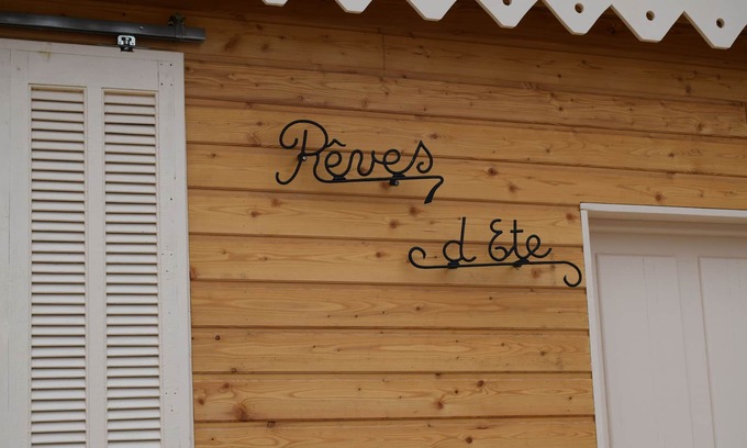 Le Port House | Holiday House "Summer Dreams" 160m from the beach-T5-parking-garden