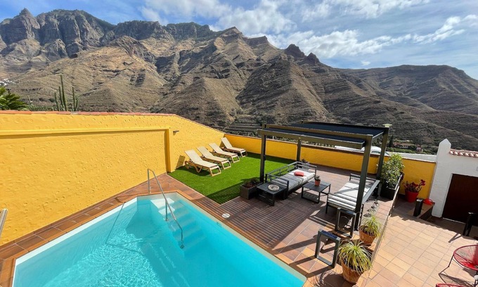 Agaete House | Holiday house Agaete for 1 - 4 persons with 2 bedrooms - Holiday house