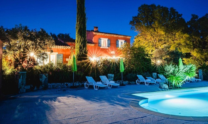 Aups House | Holiday house Aups for 1 - 5 persons with 2 bedrooms - Row house